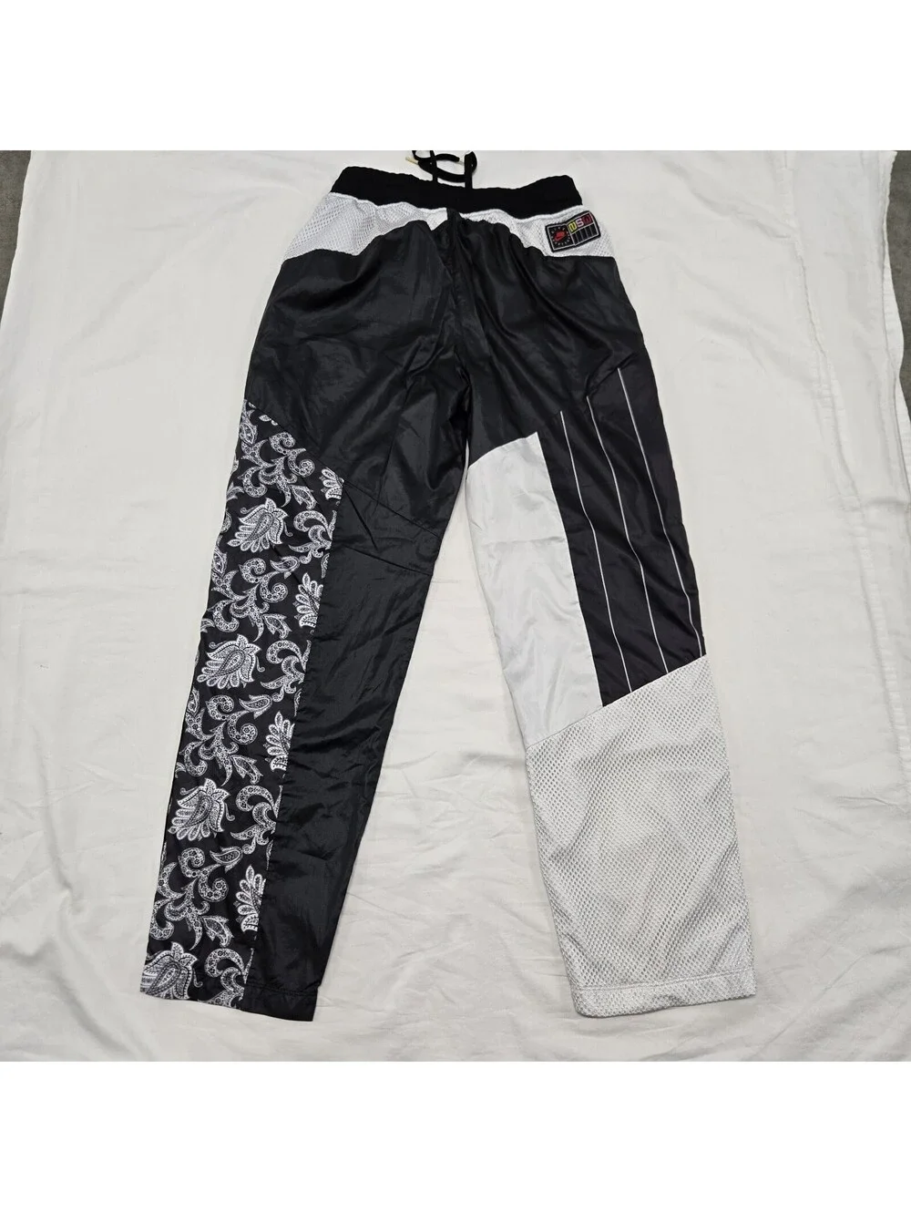 Women's MEDIUM Nike Sportswear NSW Woven Track Pants Patchwork Snap AR2940-010
